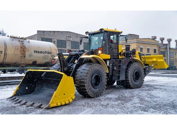 КИРОВЕЦ К-708УДМ