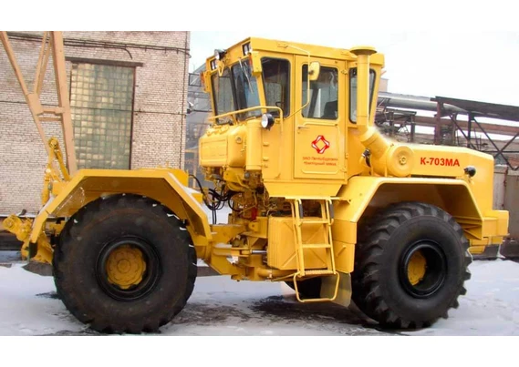 КИРОВЕЦ К-703МА